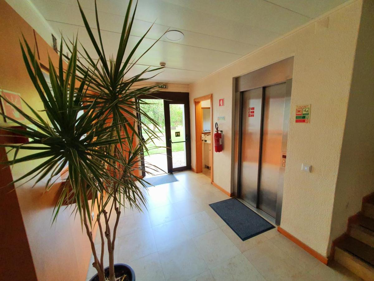 Zarco - Cosy Apartment In Vilamoura With A Balcony With View To The 2 Swimming Pools - Near The Beach & The Marina Quarteira Εξωτερικό φωτογραφία